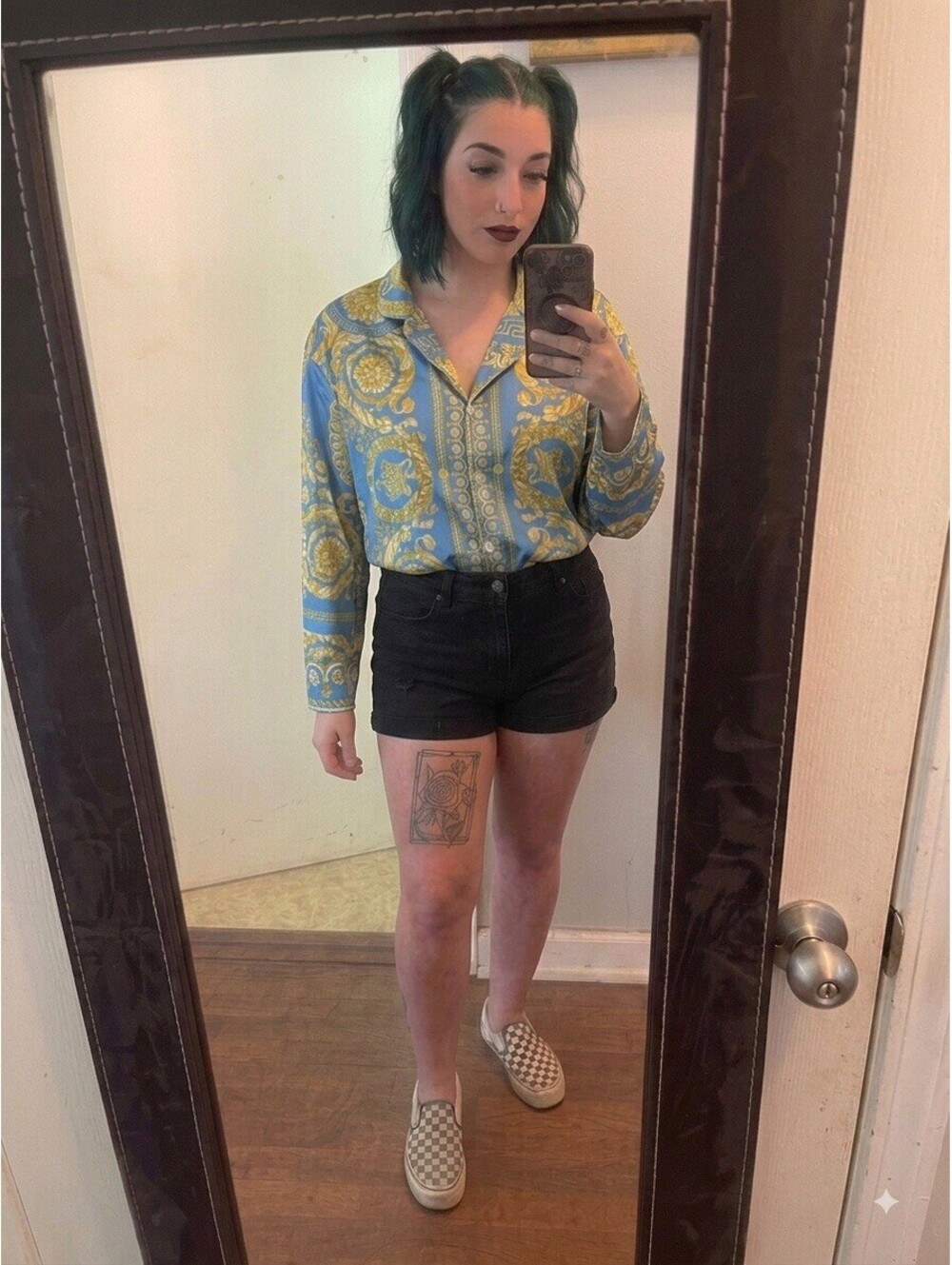 Chichi's Clothes Vintage Style Blue & Gold Baroque Print Silk-Feel Blouse Large